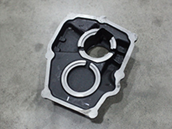 ZB6213*12/7Y 汽車變速器后蓋鉆孔